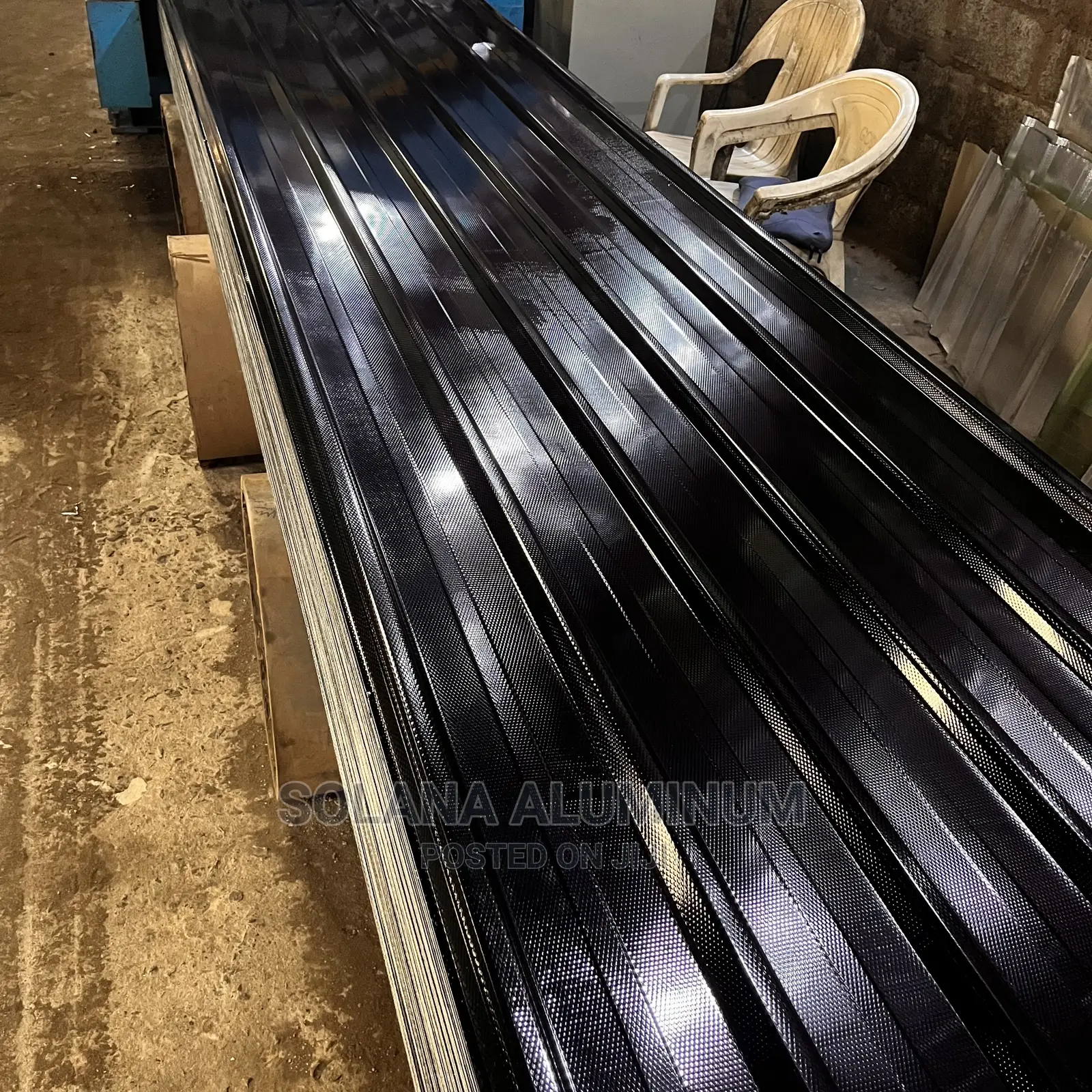 0.70mm Traffic Black Aluminium Longspan Roofing Sheet
