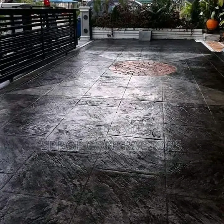 Stamped Floor / Installation
