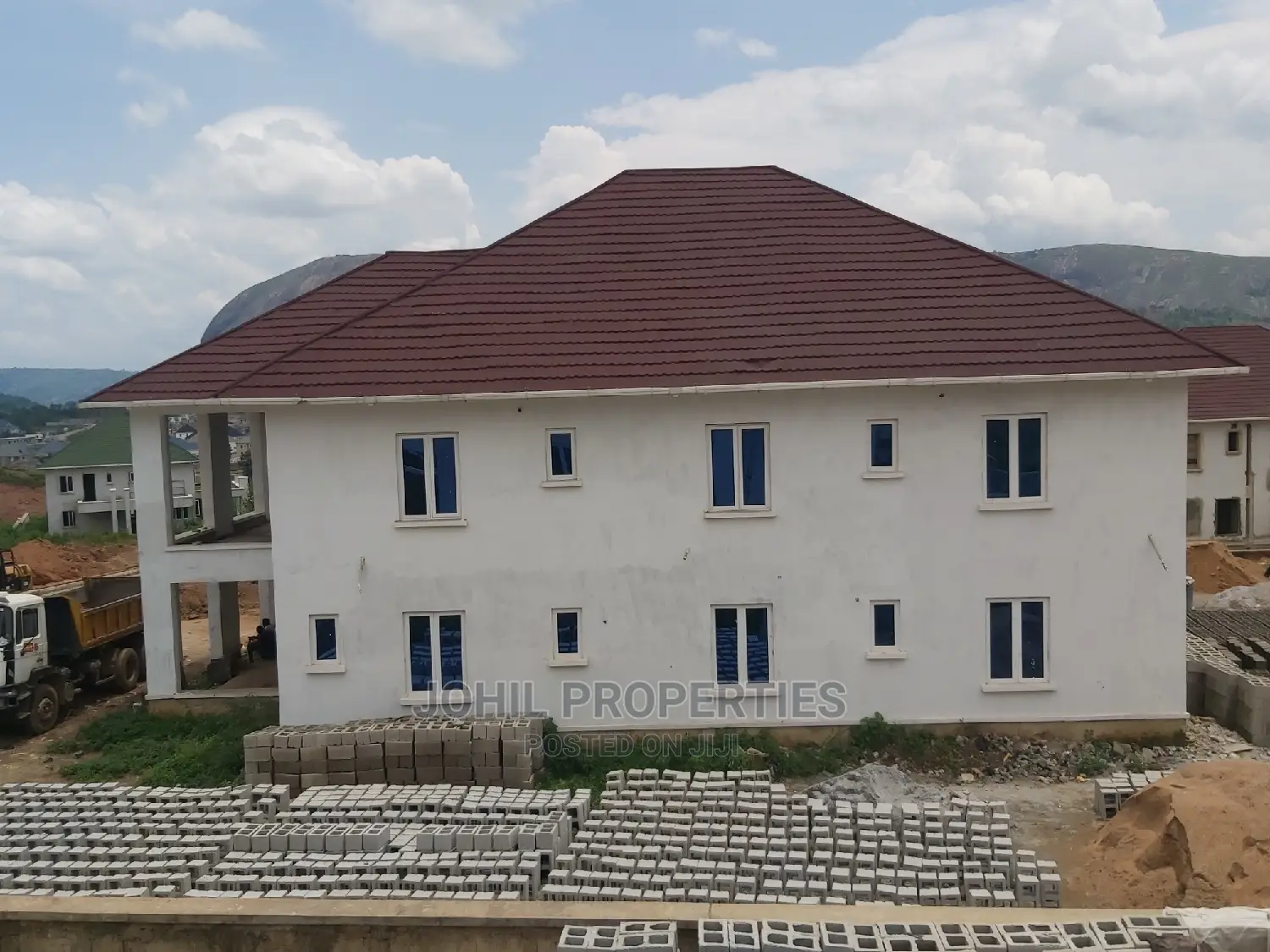4bdrm Duplex in Army Estate Asokoro for sale