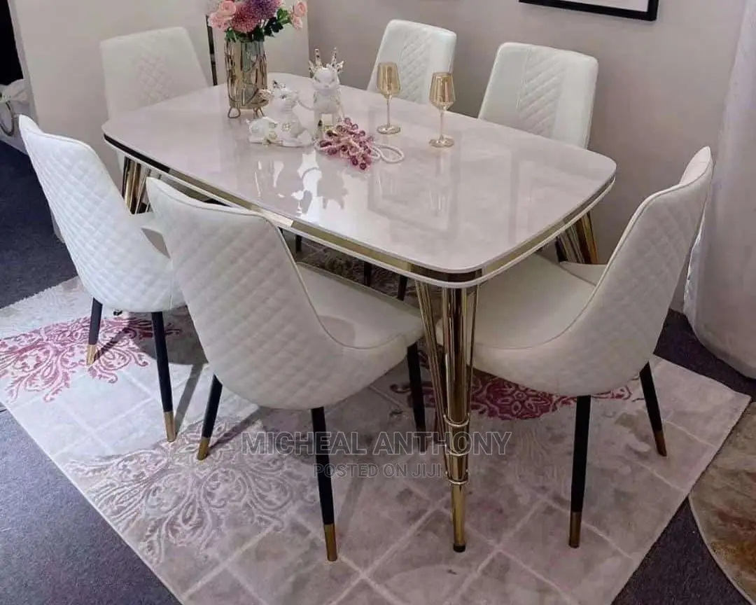 Today Designs Dining Table With High Quality