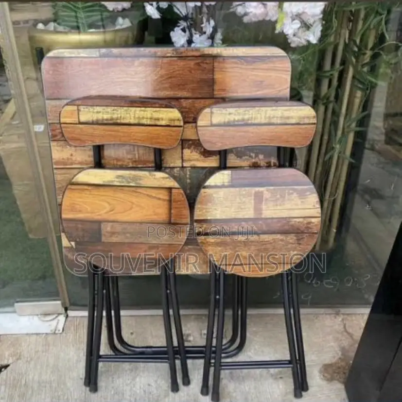 Foldable Table and Chair Wood Design