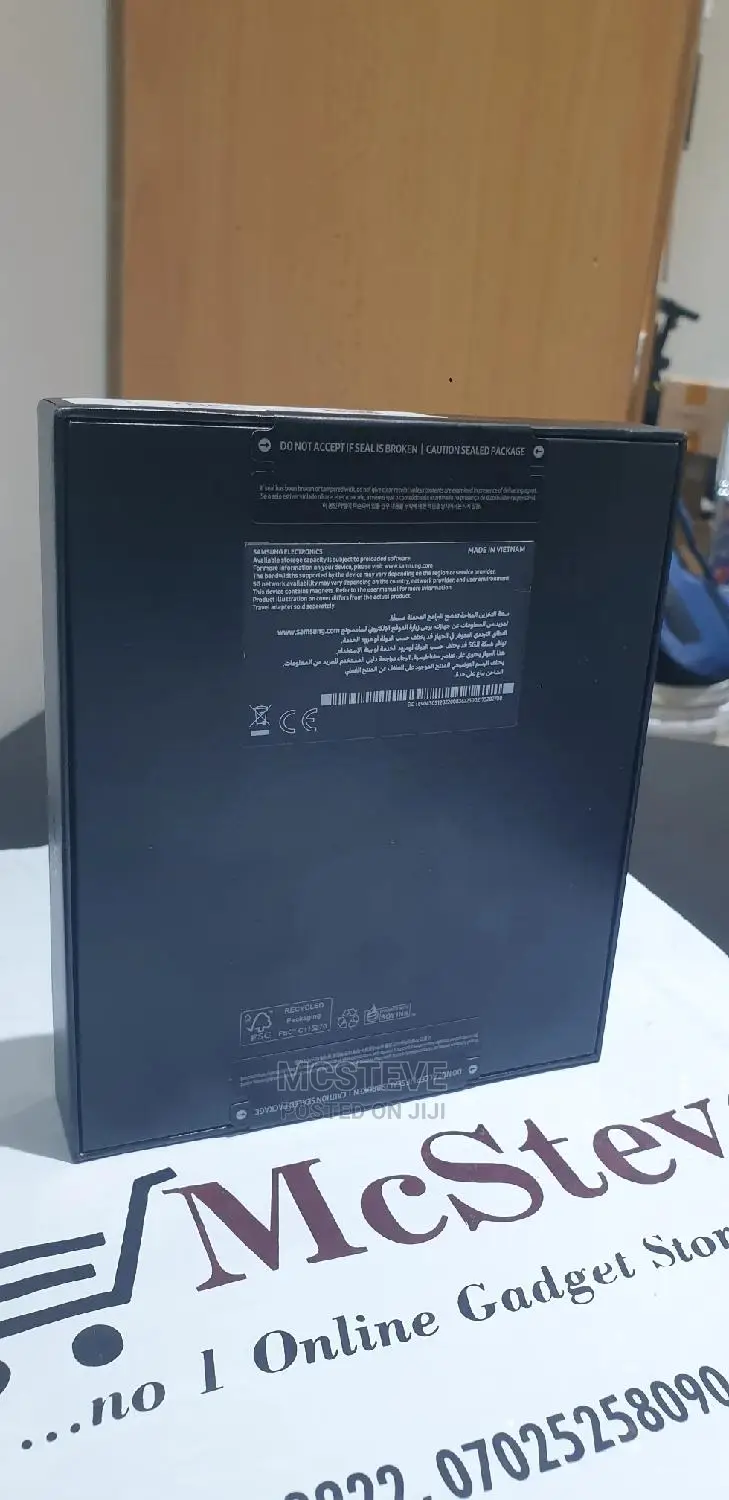 New Samsung Galaxy Z Fold 5 512 GB Black