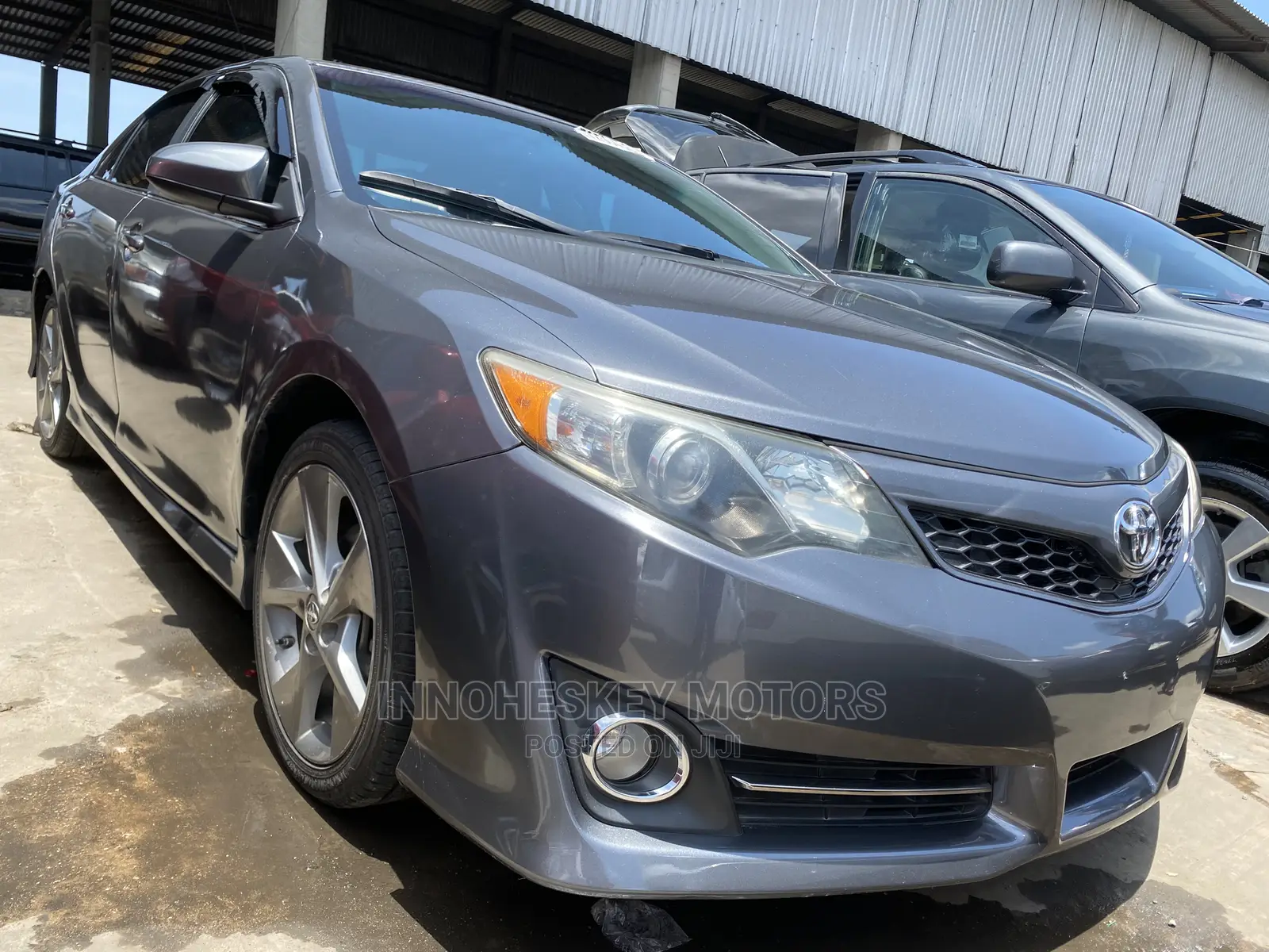 Toyota Camry 2014 Gray