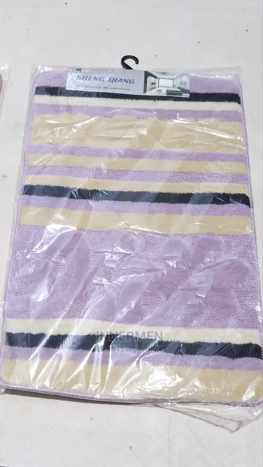 Quality Foot Rug for Living Room, Kitchen and Bathroom