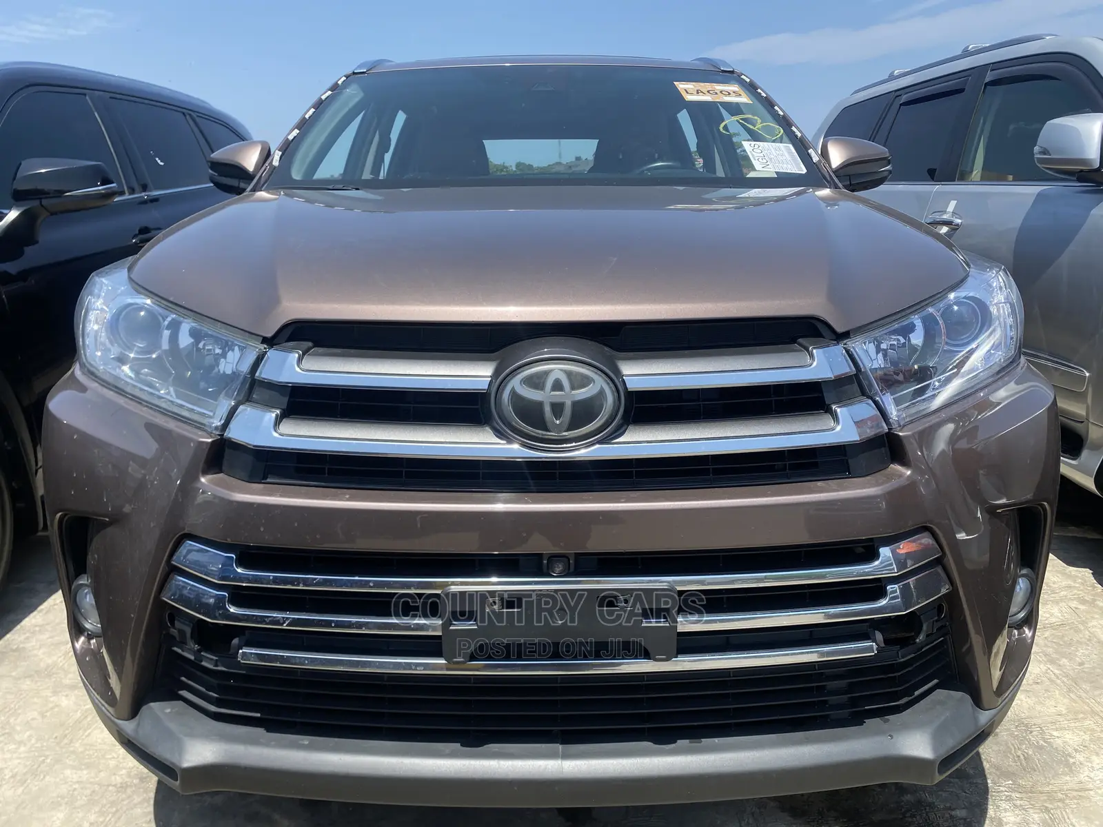 Toyota Highlander 2017 Brown