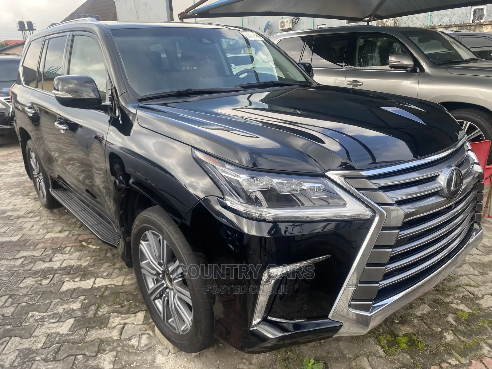 Lexus LX 570 AWD 2018 Black