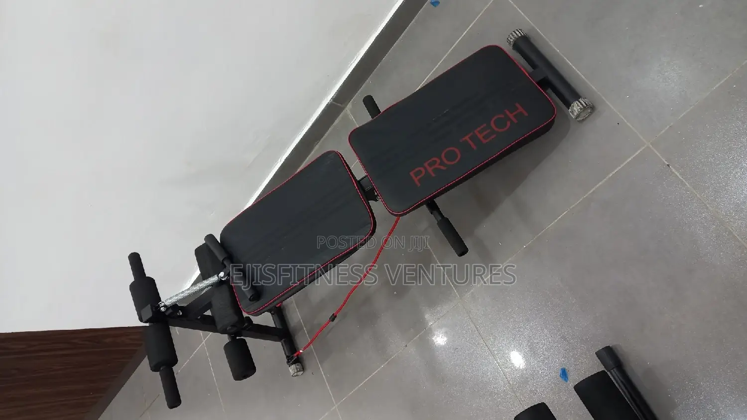 Foldable Situp Bench With Spring and Ropes