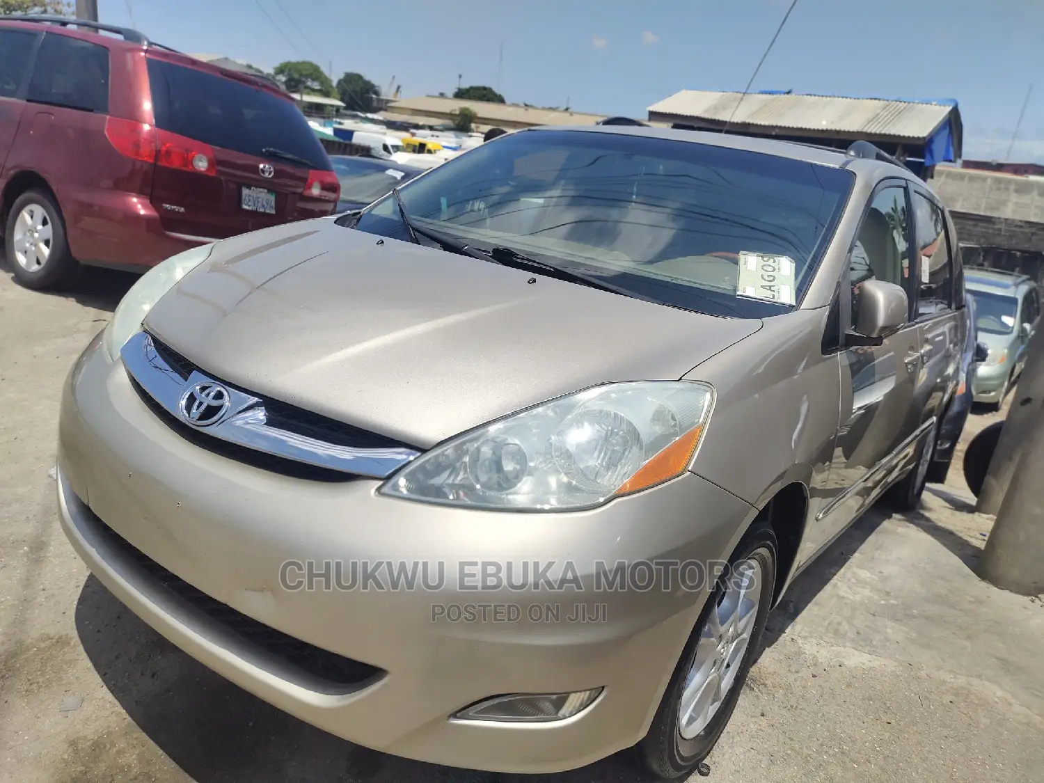 Toyota Sienna XLE Limited AWD 2006 Gold