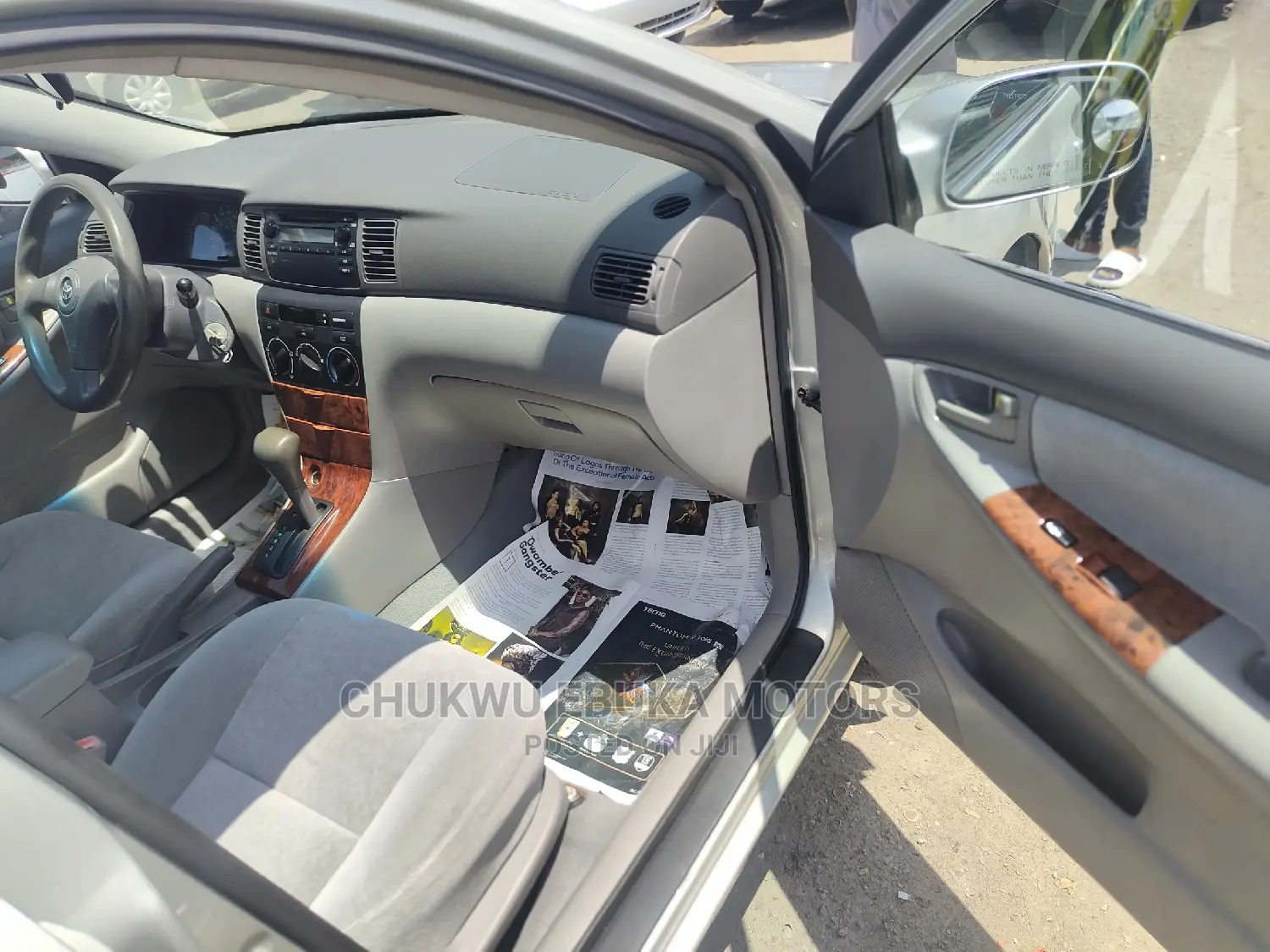 Toyota Corolla LE 2004 Silver