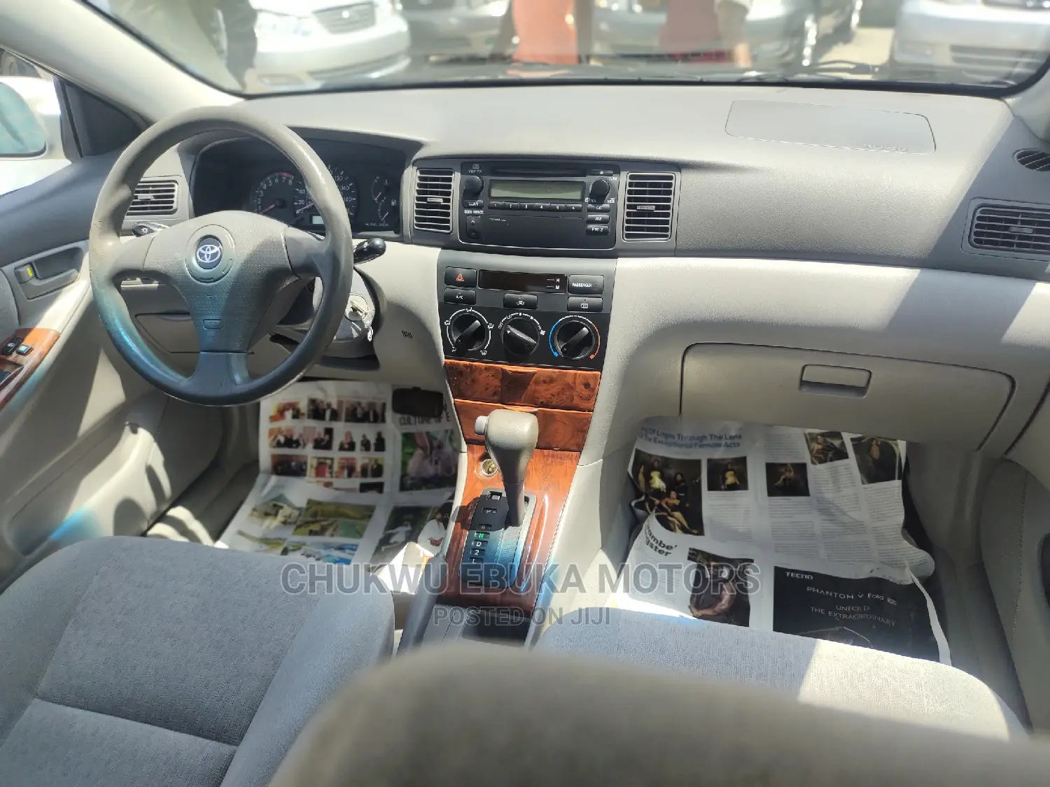 Toyota Corolla LE 2004 Silver