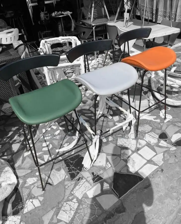 Luzury Vintage Bar Stools
