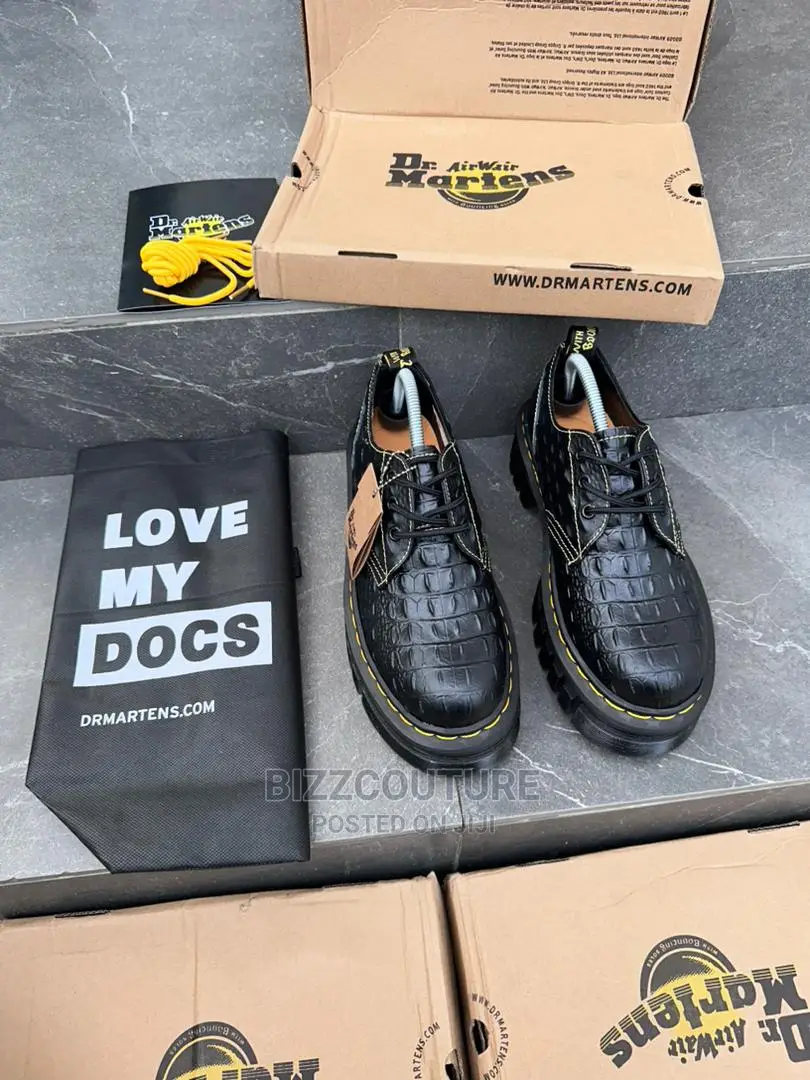 Original DR MARTENS 1461 QUAD Platform Available in Store