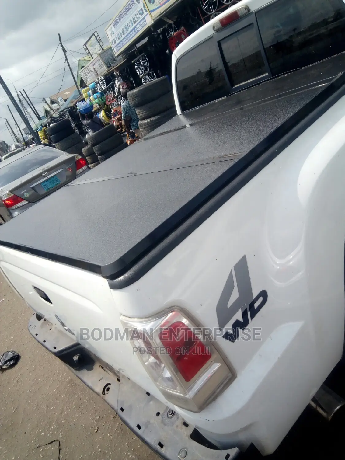Boot Cover Fiber Folding for Mitsubishi Raider *-