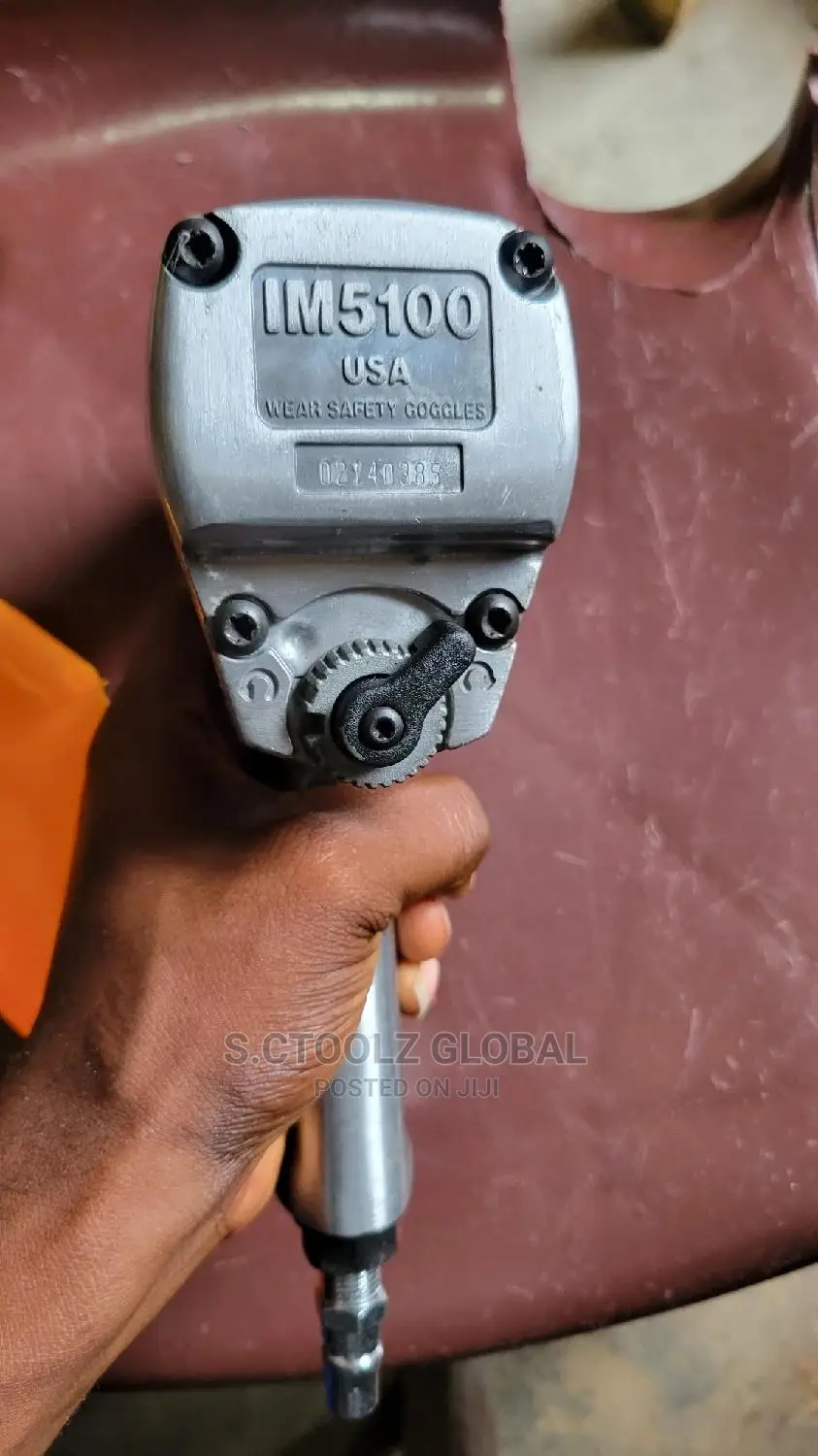 Snap-on Pneumatic Impact Wrench