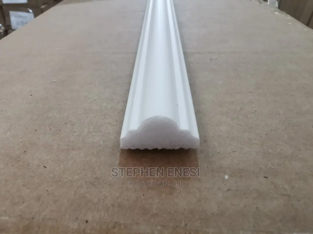 Gloss Face Wall Cornices of Various Sizes