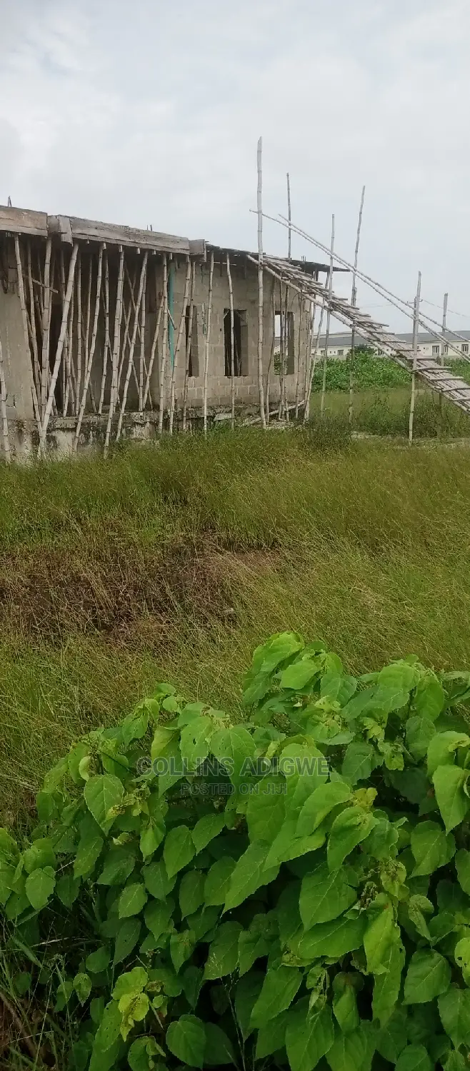 Distress Sales, 666 SQM Land With Uncomplicated Building