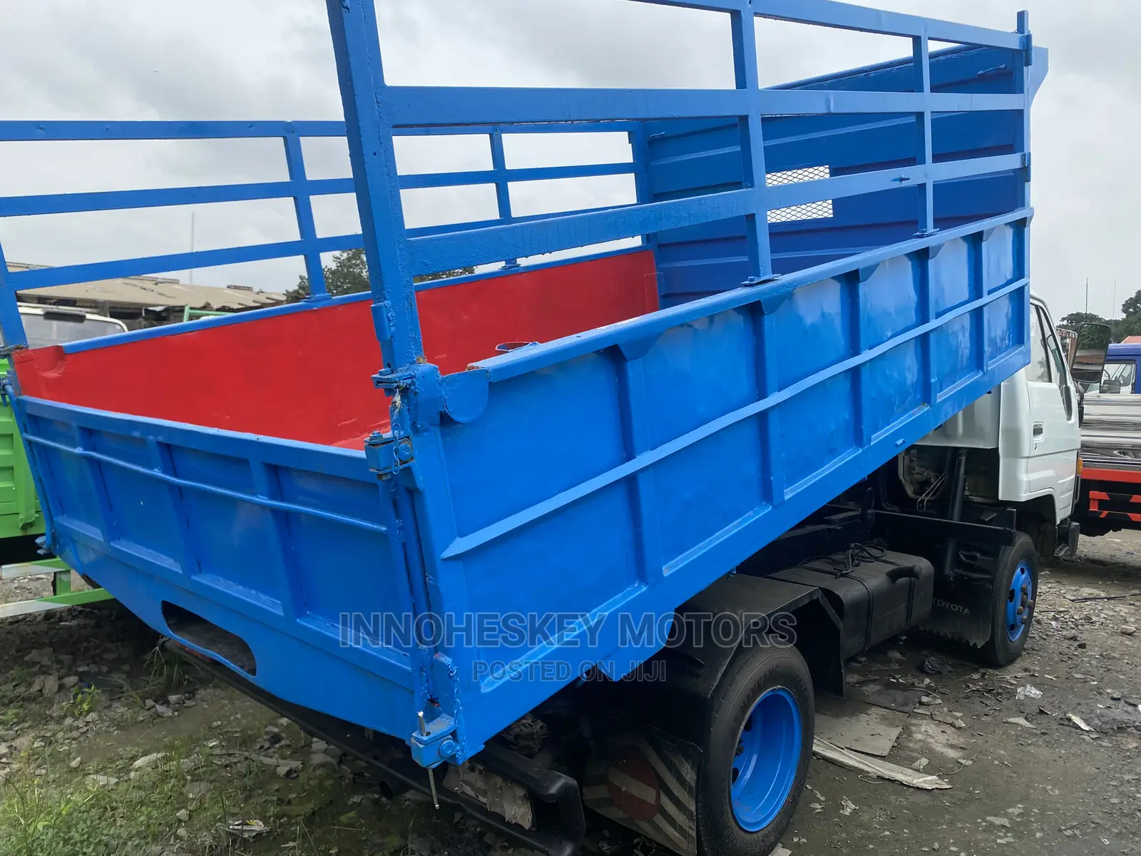 Toyota Dyna Tipper
