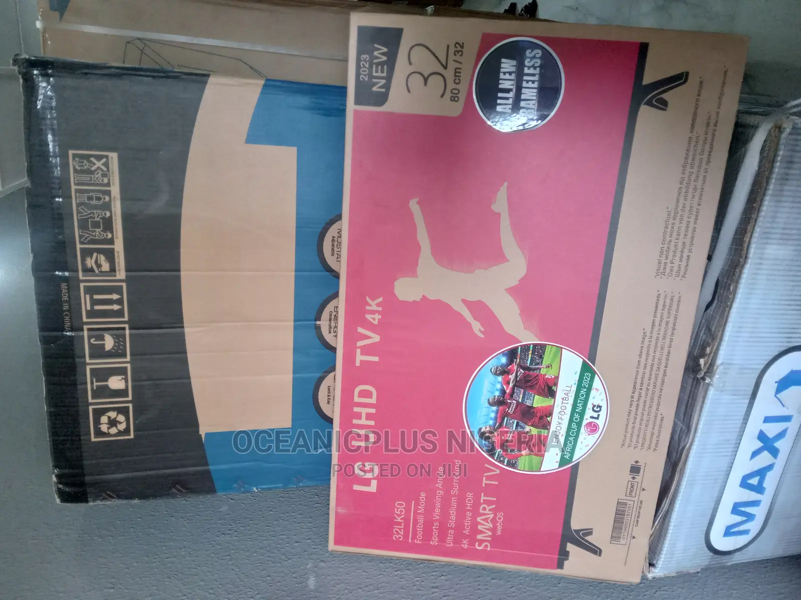 Brand New LG 32lk50 Smart Frameless TV