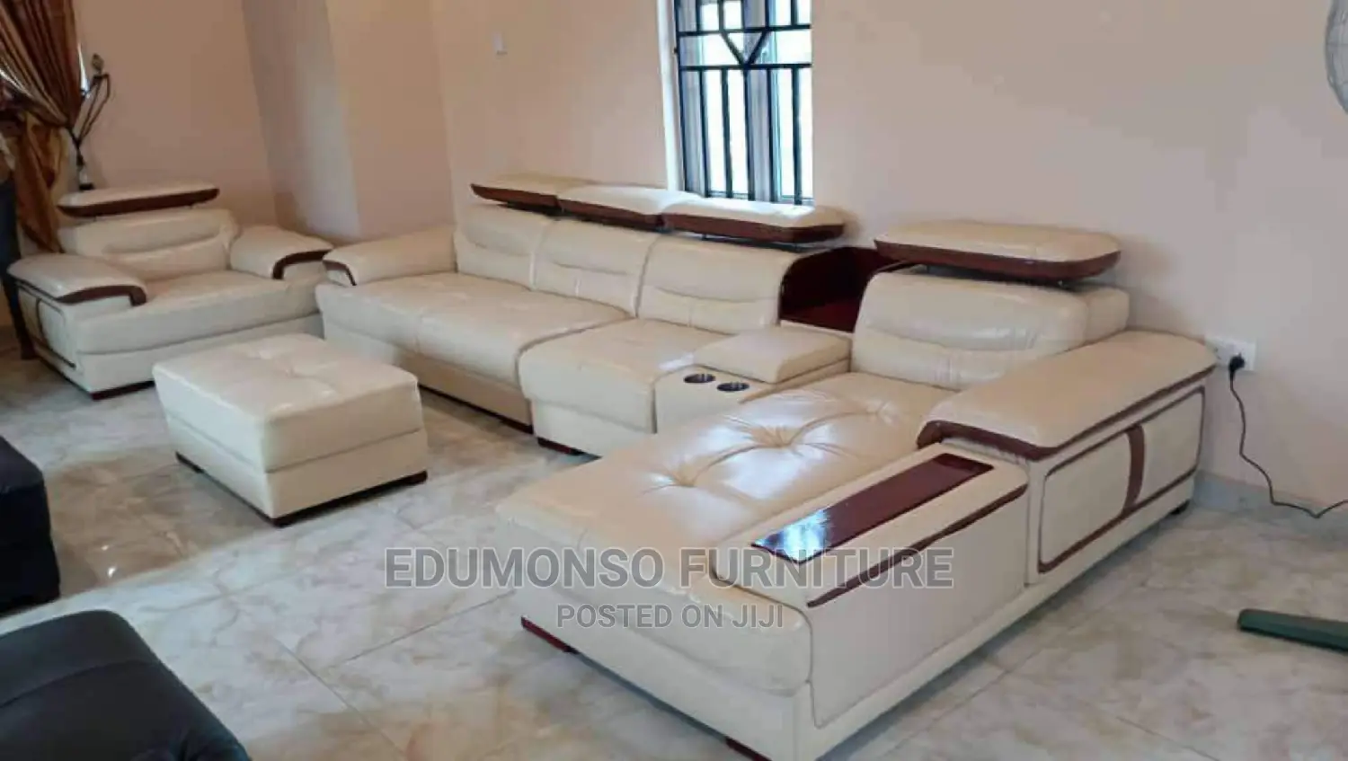 Ultra Modern U-Shape 7seater Sectional Sofa