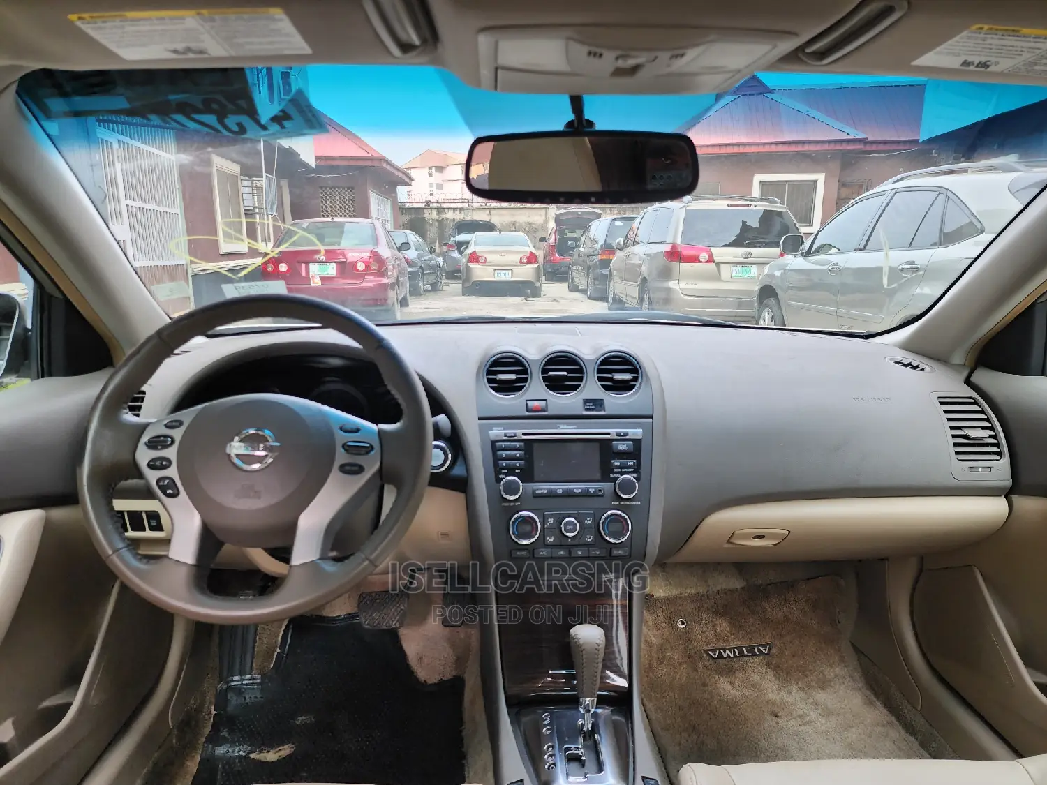 Nissan Altima 2.5 SL 2010 Gold