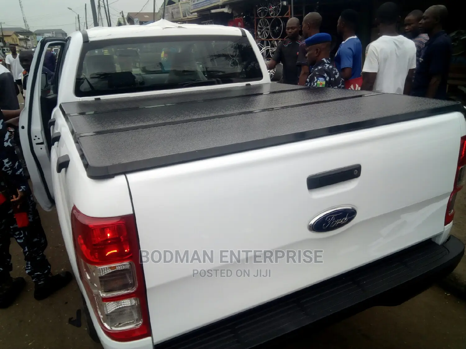 Fiber Folding Boot Cover for Ford Ranger *-