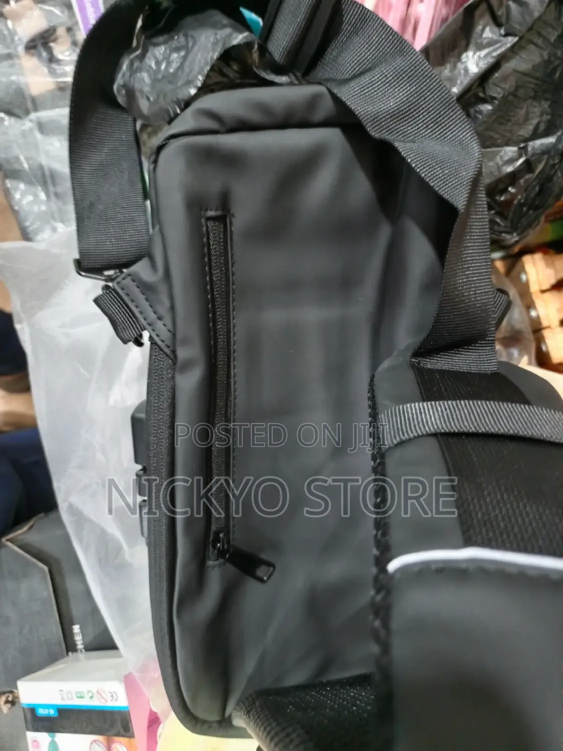 Men And Women Crossbody Shoulder Bag
