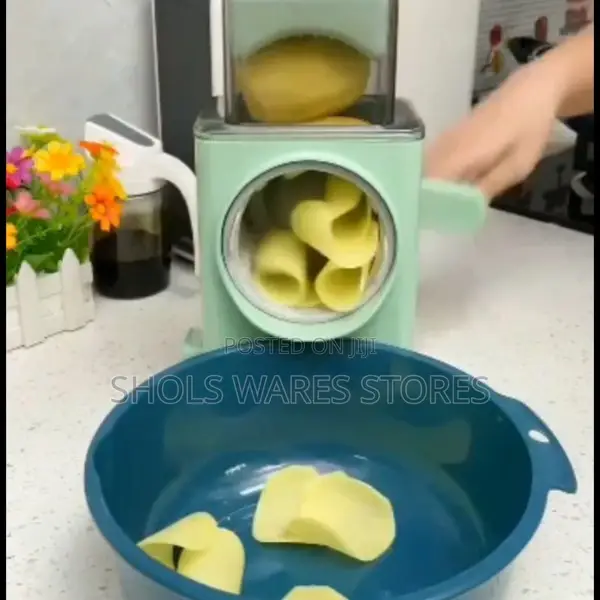 Multifunctional Vegetable Chopper - Slicer and Grater