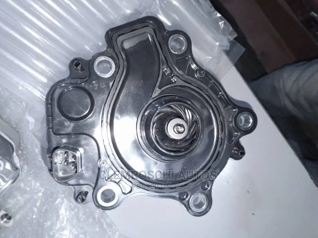 High Quality Certified Hybrid/Electric Water Pump for Prius