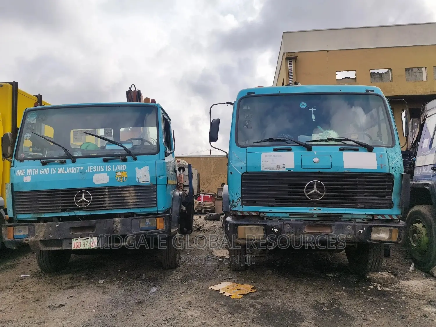 Crane Mounted Truck for Rental Services