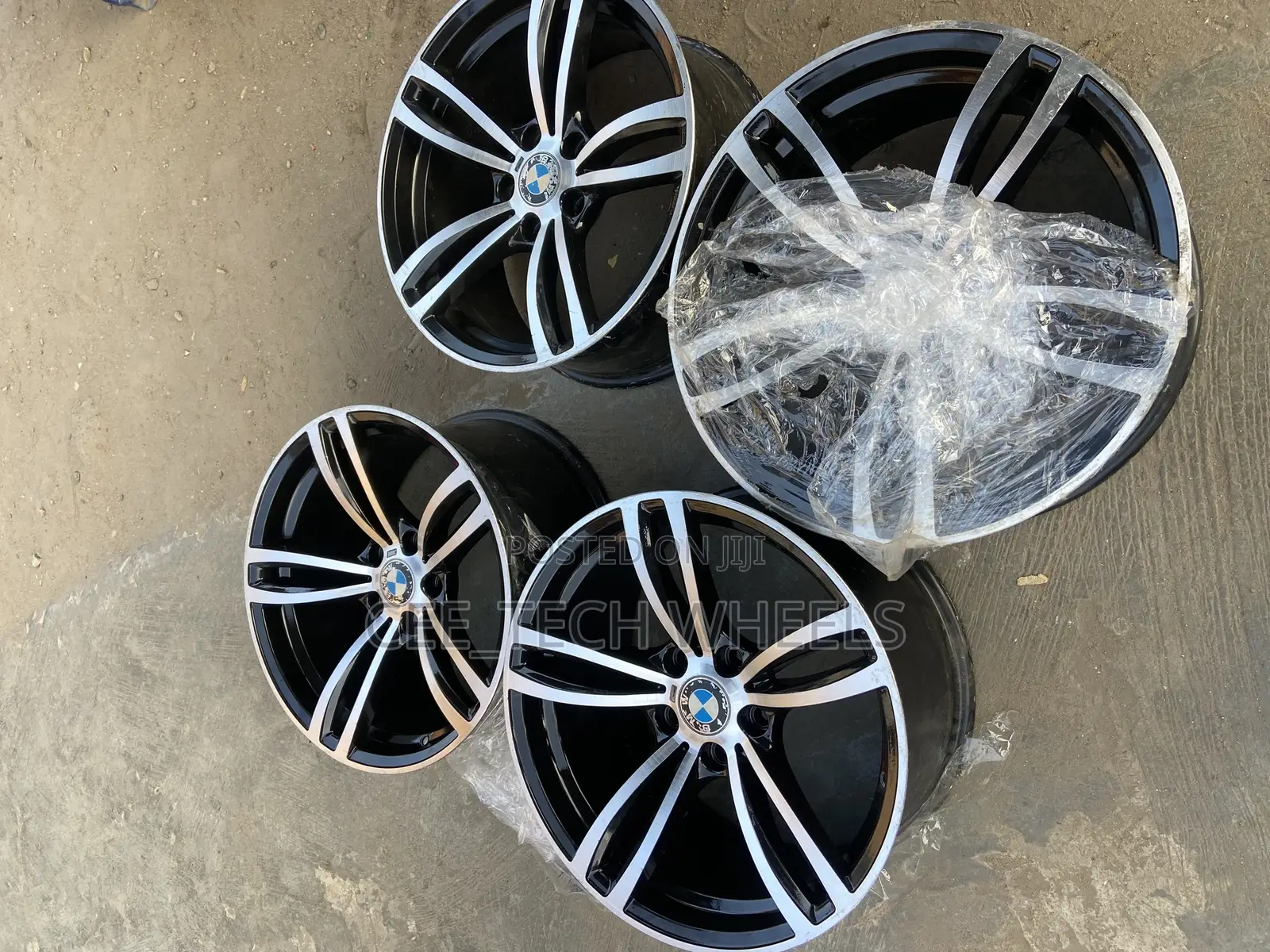 Factory BMW 18-Inch Staggered