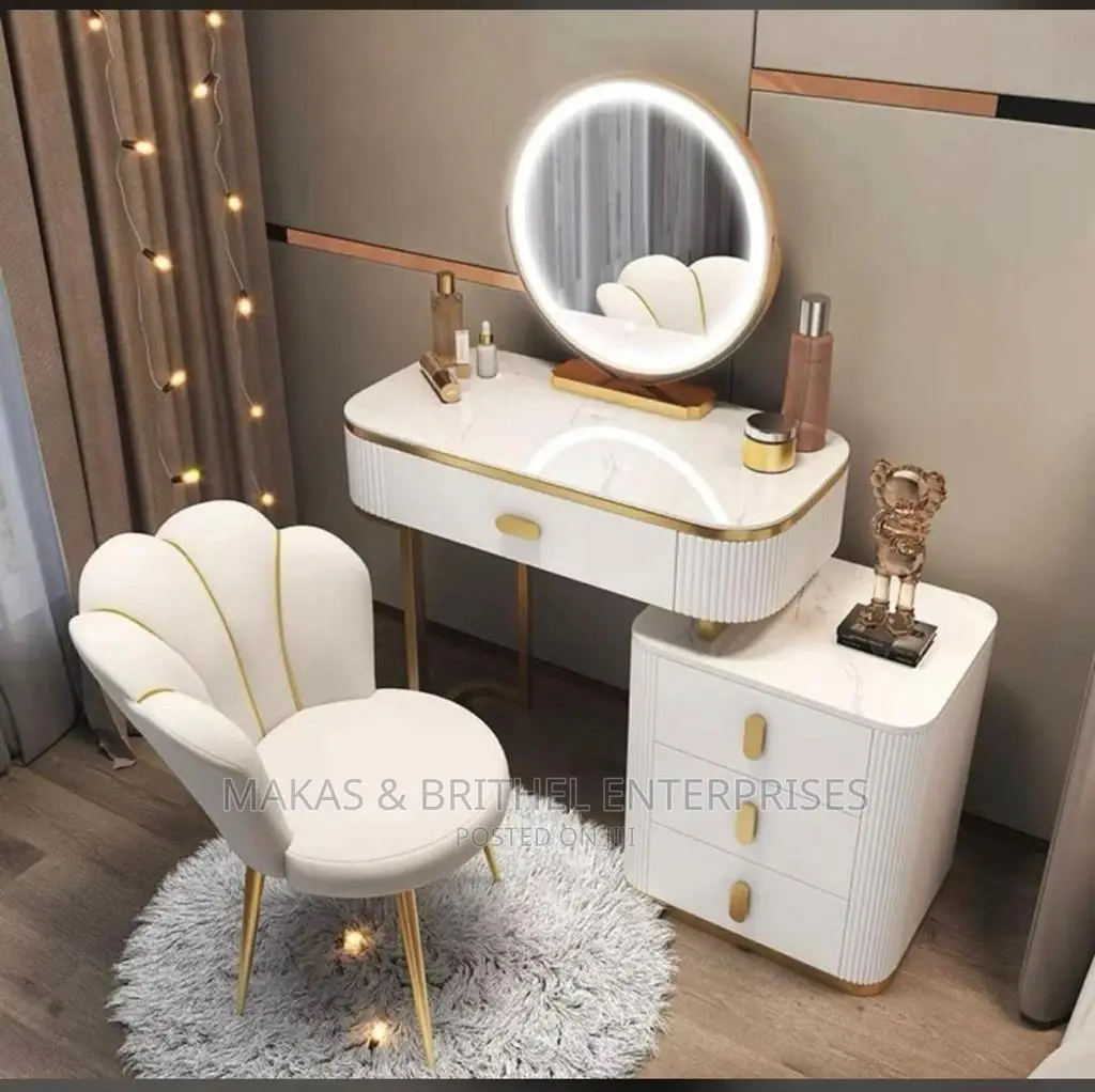 Beautiful Imported Makeup Station