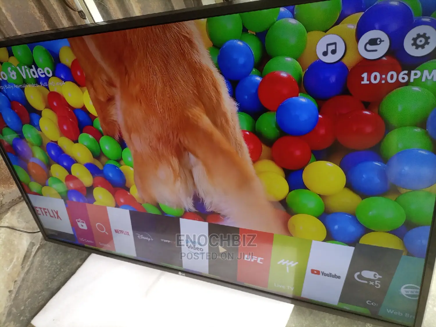 50 Inches LG Smart UHD London Used