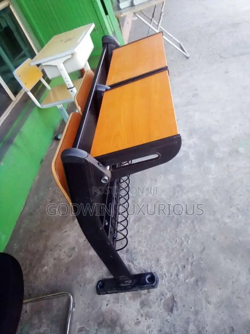 Adjustable Students Chair