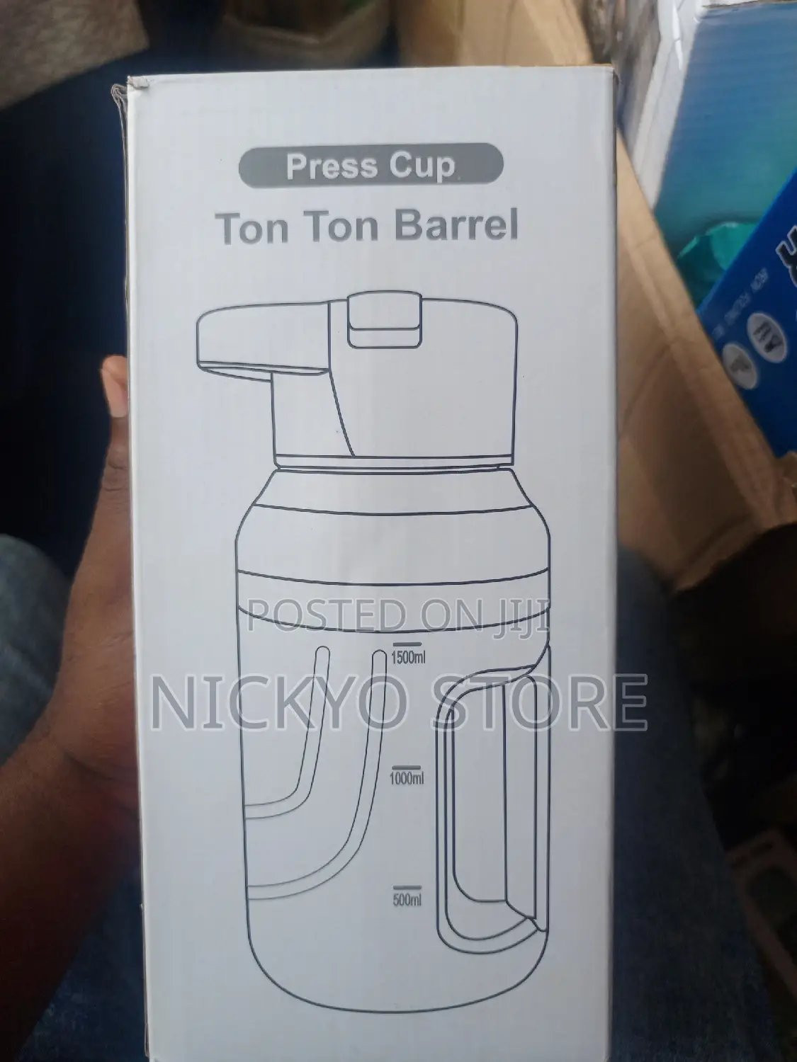1500ml Capacity Handheld Rechargeable Juicer