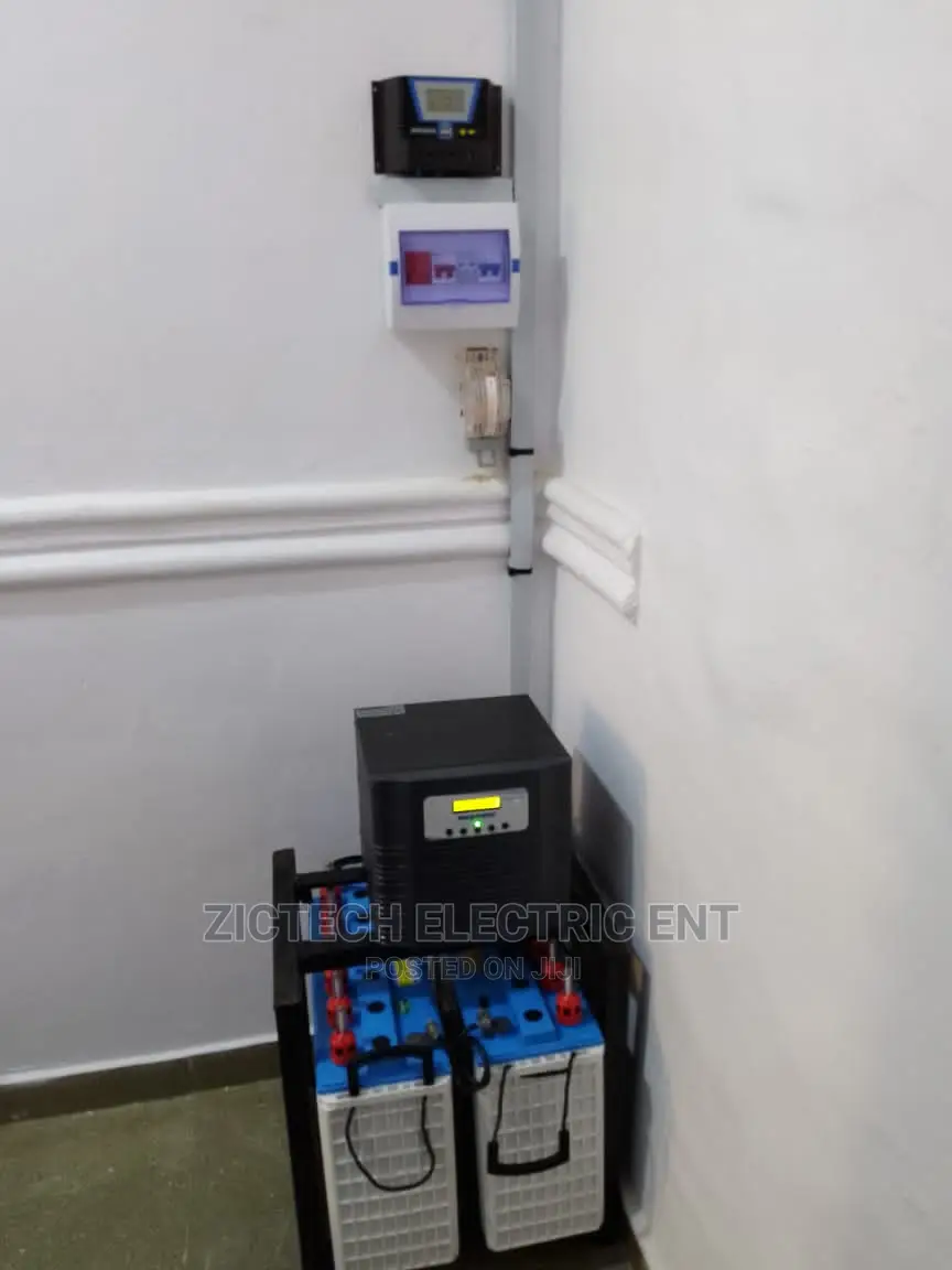 2kva Solar Power System, 220ah Batteries, 300w Solar Panels