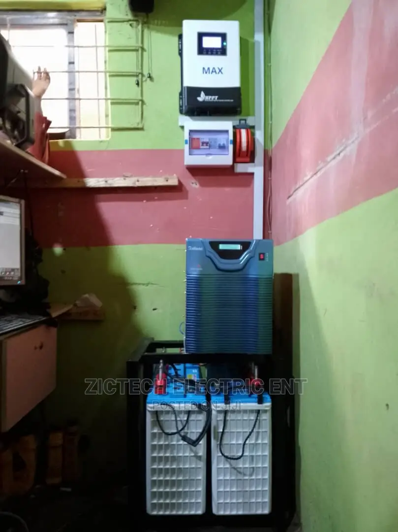 3.5kva Solar System, 2 220ah Batteries, 4 400w Solar Panels