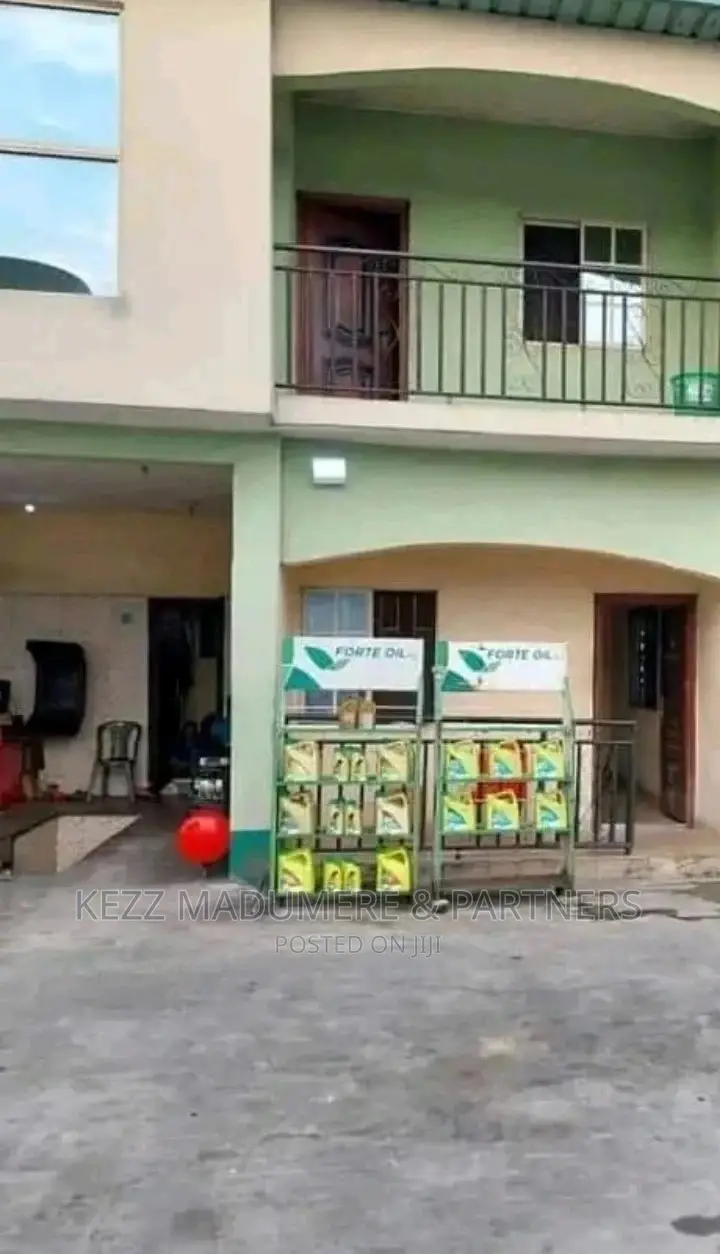 Functional Filling Station For Sale