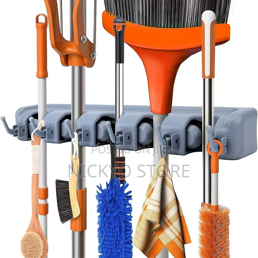 Plastic Wall Mounted Mop Broom Holder