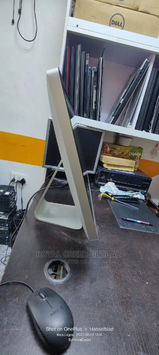Desktop Computer Apple iMac 12GB Intel Core I5 HDD+SSD 500GB