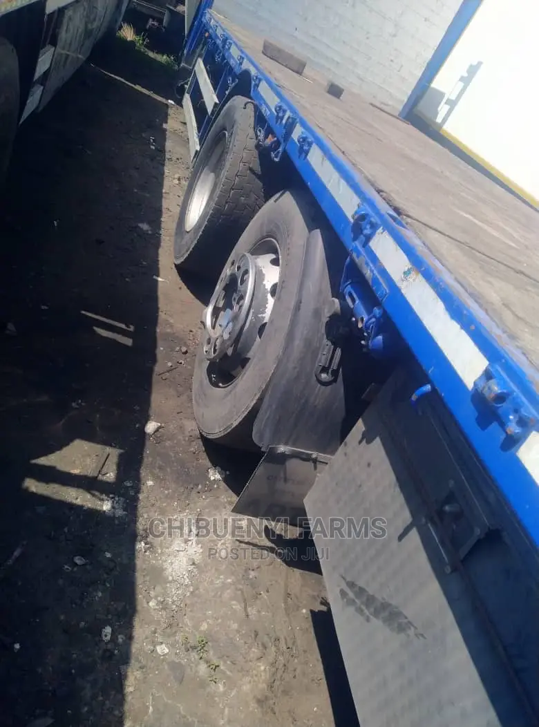 Daf 85 - Cf (Long Chassis) 8 Tyres