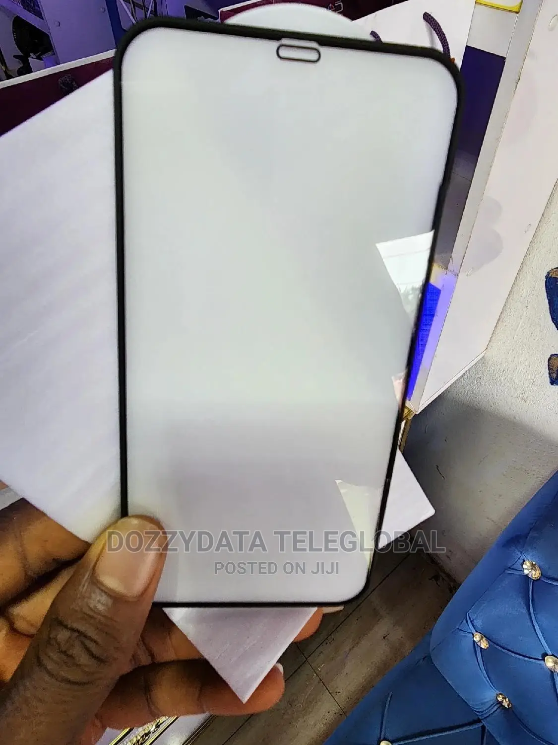 Silicone Edge Screen Guard - Apple Phones
