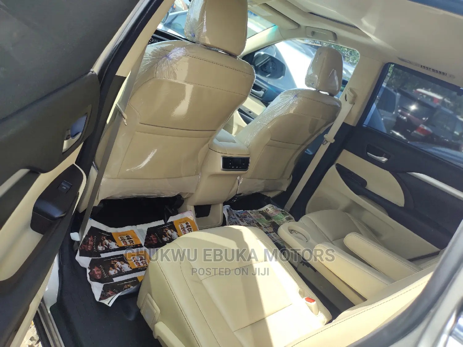 Toyota Highlander 2017 Gold
