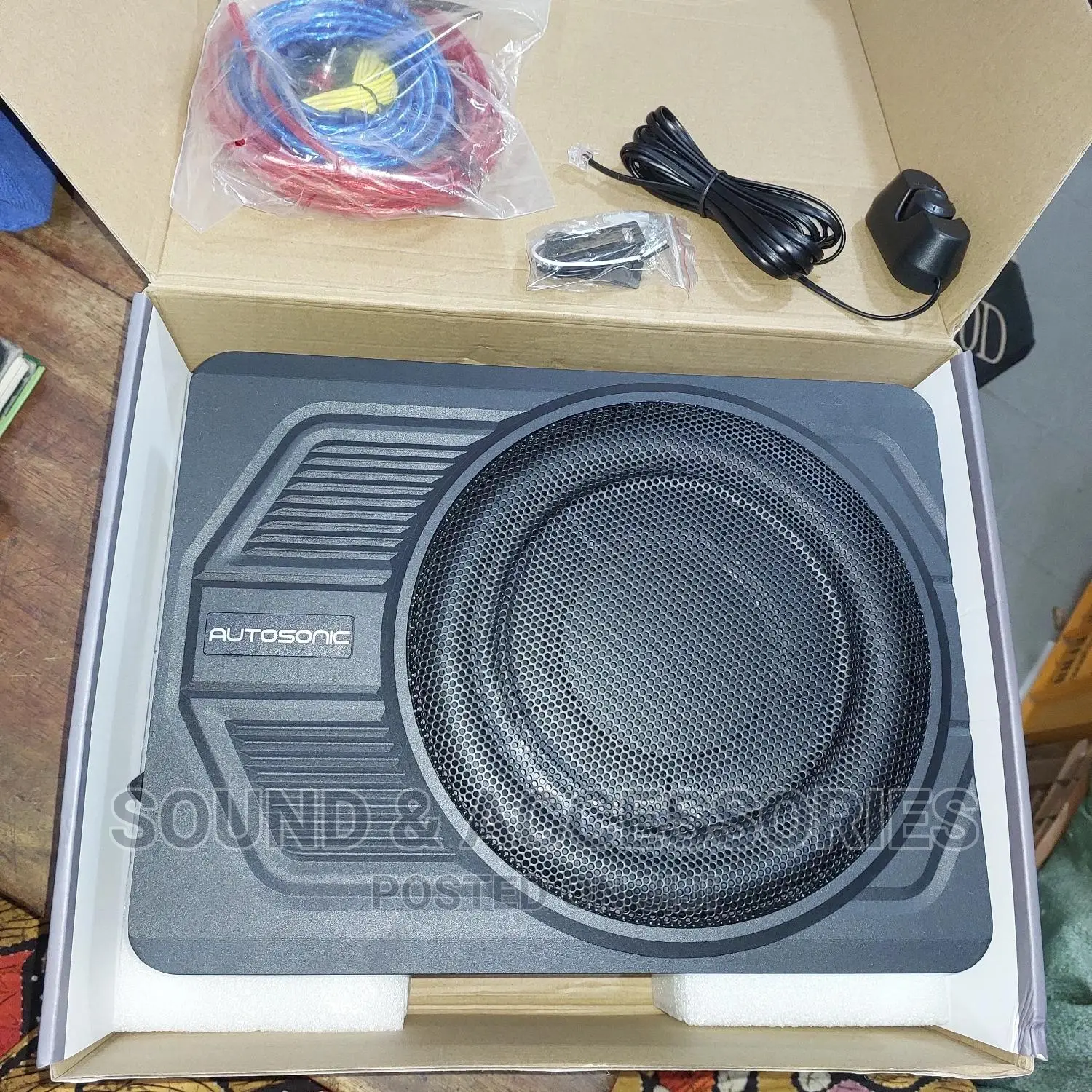 Car Underseat Aluminium Cast 10" Active Subwoofer (600watts)