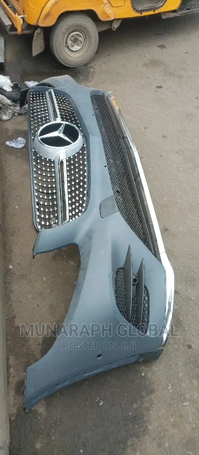 2017 Mercedes Benz GLC 350 Front Bumper.