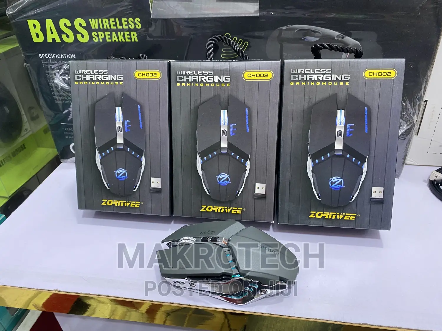 Zornwee Wireless Charging Gaming Mouse CH002