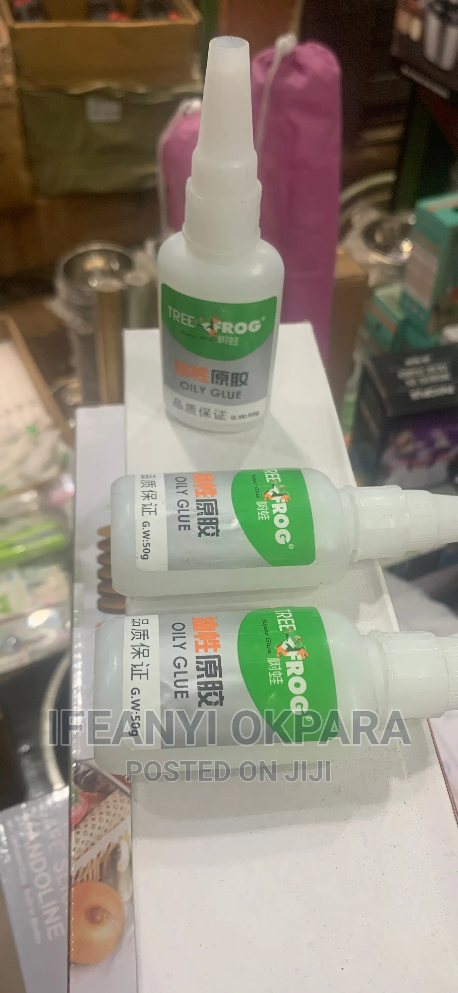 Tree Frog Super Glue Oily