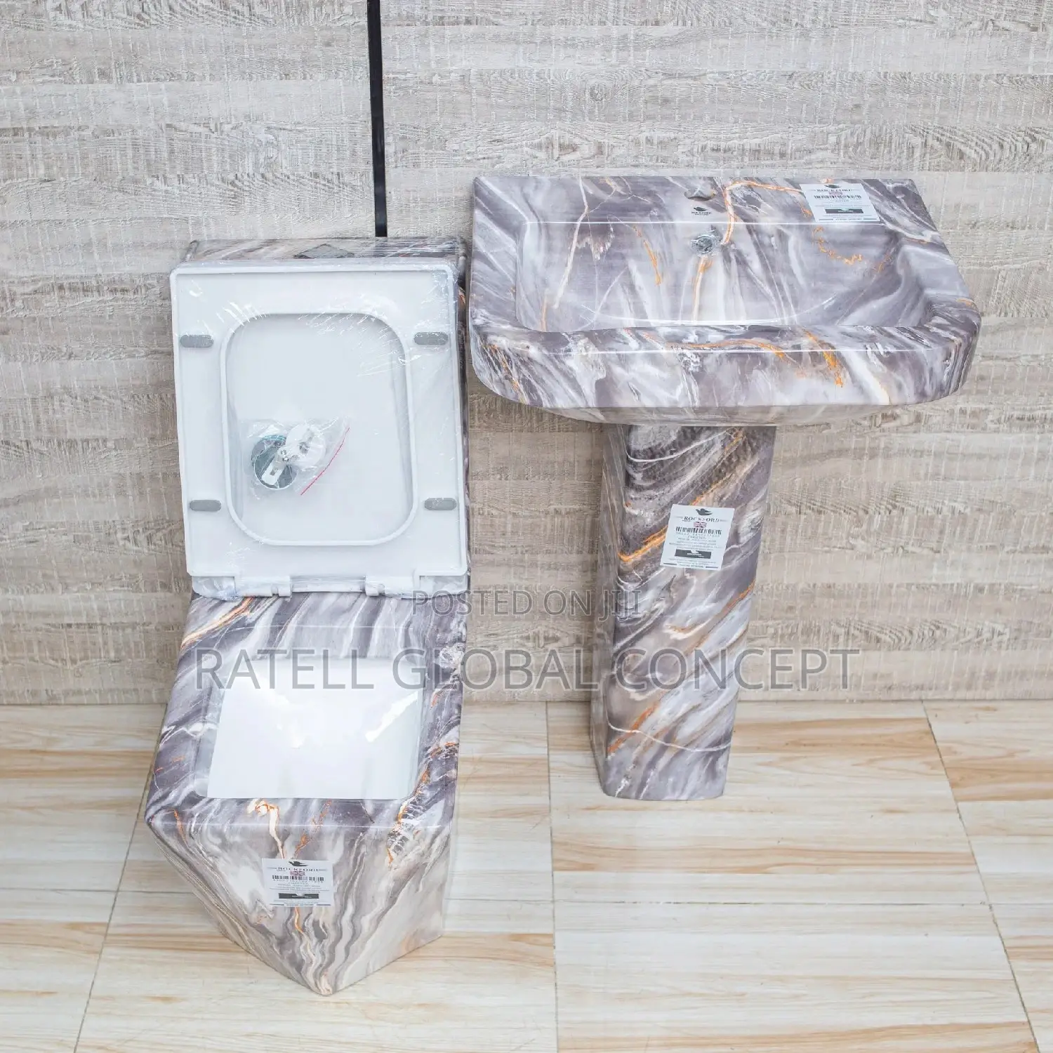 Rockford Chester Executive Toilets [Marble05]