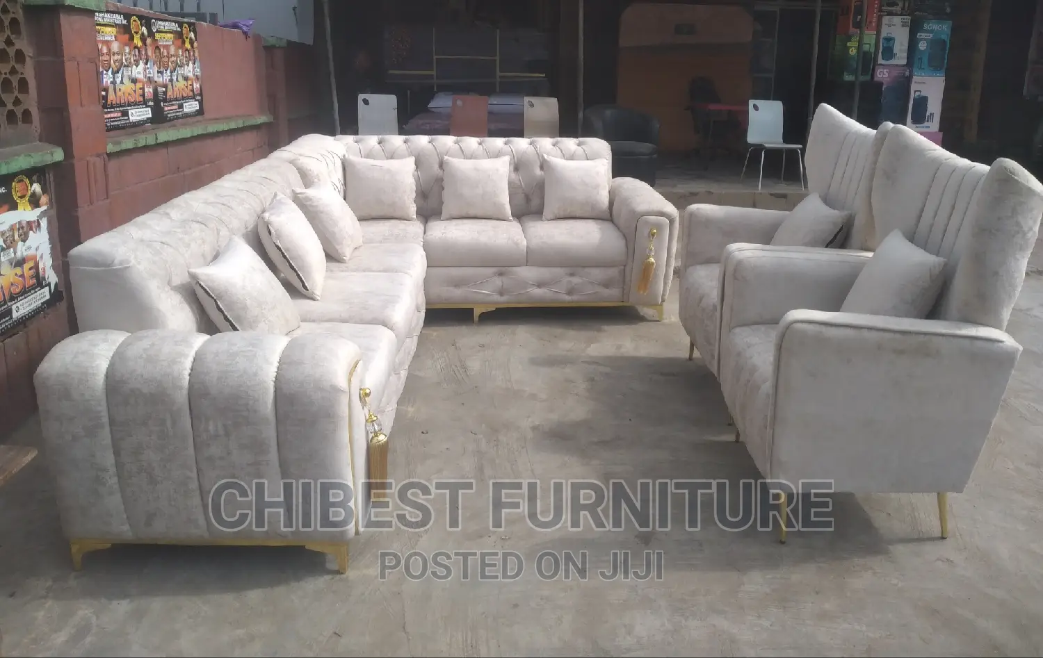 Turkish L-Shaped Padded Chair With Two Single Seaters