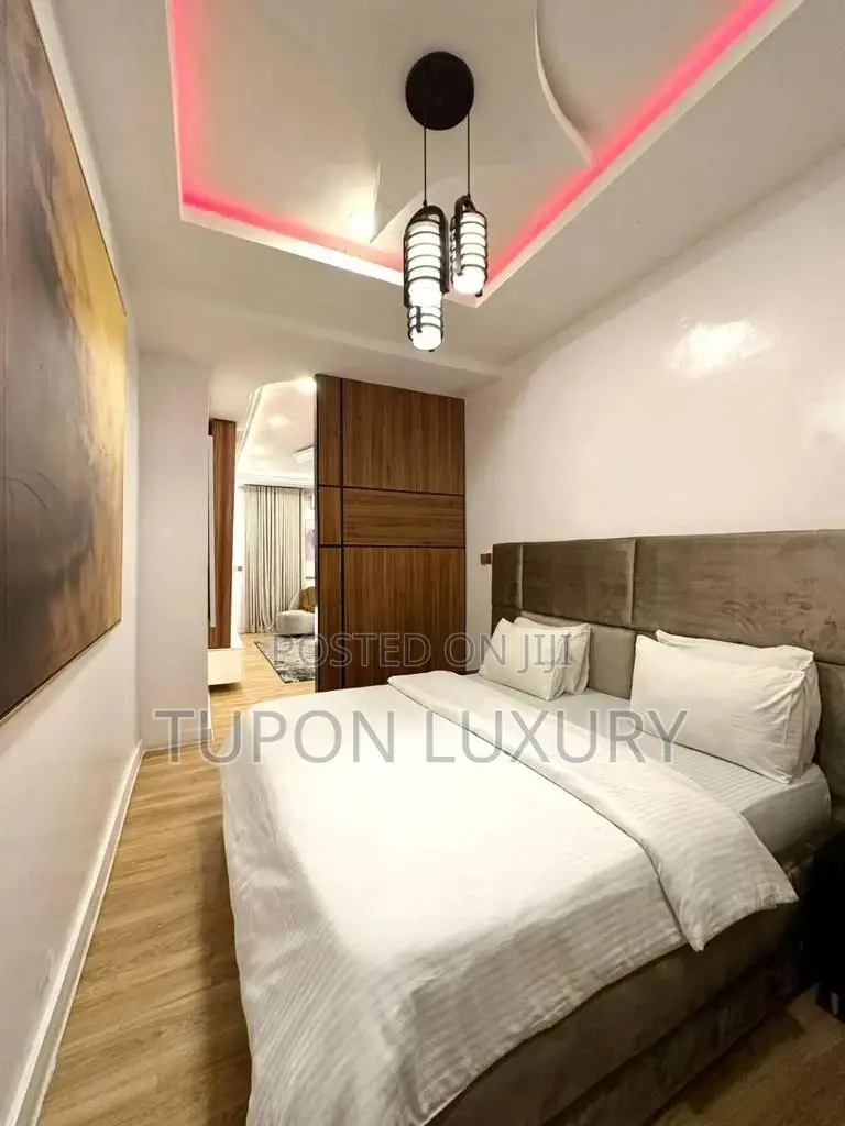 Luxury 1 Bedroom Shortlet Apartment.