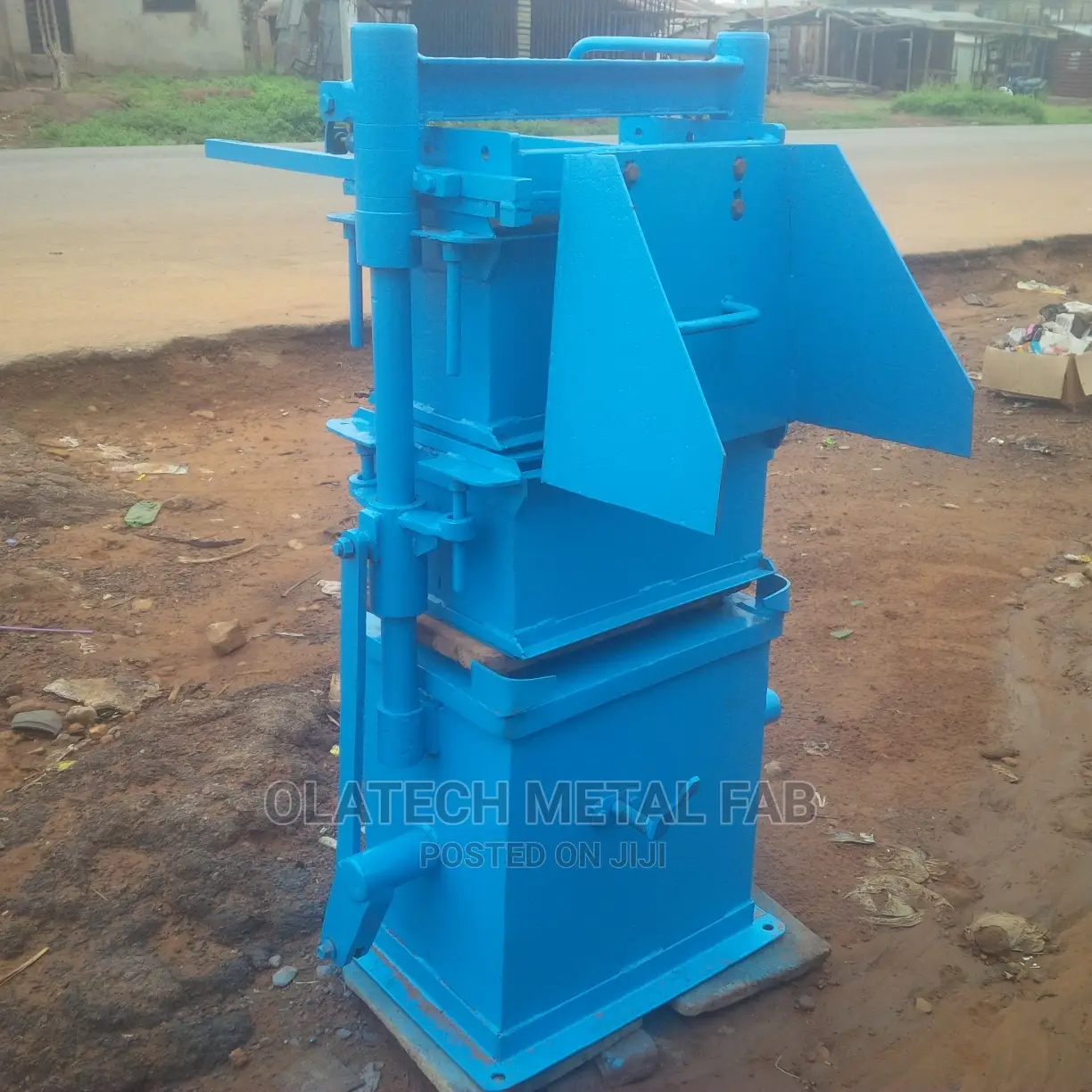 Electric Concrete Block Moulding Machine